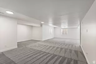 9226 N Mount Airey Dr W, Eagle Mountain, UT 84005 - Photo 27