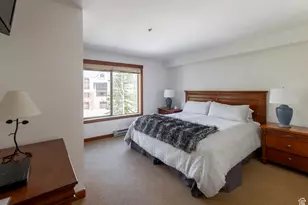 12090 E Big Cottonwood Rd, Solitude, UT 84121 - Photo 13