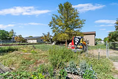 4719 W 650 N, West Point, UT 84015 - Photo 31