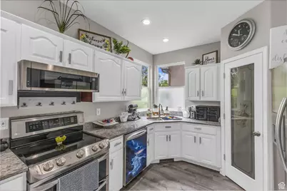 6969 S Free Land Pl E, Midvale, UT 84047 - Photo 11