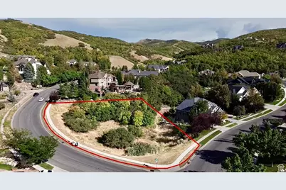 348 E Hidden Lake Dr #107, Bountiful, UT 84010 - Photo 5