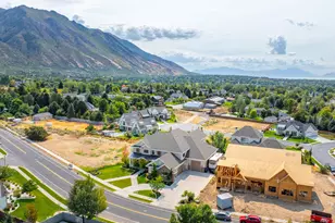 382 E Heritage Dr, Alpine, UT 84004 - Photo 3
