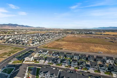 4467 W Monument Peak Dr S, Herriman, UT 84096 - Photo 37