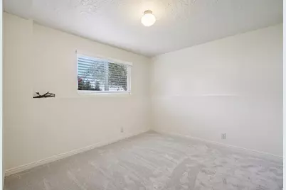 6398 S Lobelia Dr, West Jordan, UT 84081 - Photo 15