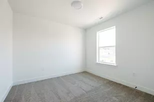 1060 N Canvasback Dr, Lehi, UT 84043 - Photo 9