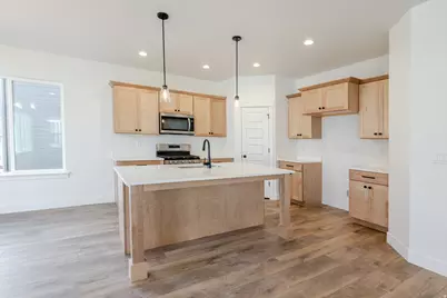 1060 N Canvasback Dr #405, Lehi, UT 84043 - Photo 5