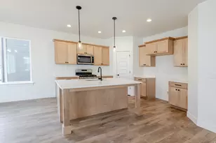 1060 N Canvasback Dr, Lehi, UT 84043 - Photo 5