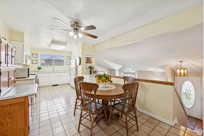 5834 S Walden Rdg W, Murray, UT 84123 - Photo 7