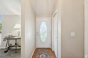 5834 S Walden Rdg W, Murray, UT 84123 - Photo 3