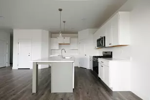 1032 N 3620 W, Lehi, UT 84043 - Photo 7