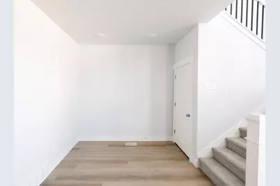 1467 W Skyline Dr #908, Saratoga Springs, UT 84045 - Photo 5