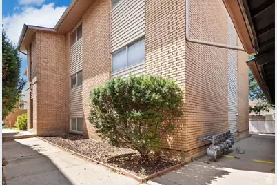 5545 S 2100 W #20, Roy, UT 84067 - Photo 1