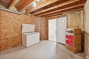 889 W Rockhill Pt Cv, Taylorsville, UT 84123 - Photo 69