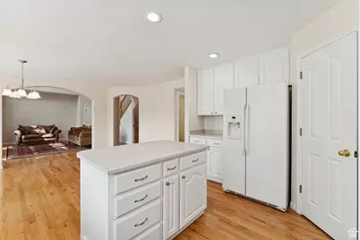 889 W Rockhill Point Cv, Taylorsville, UT 84123 - Photo 27