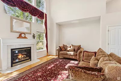 889 W Rockhill Point Cv, Taylorsville, UT 84123 - Photo 13