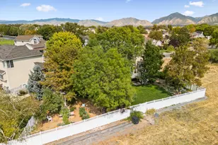 889 W Rockhill Pt Cv, Taylorsville, UT 84123 - Photo 109