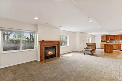 889 W Rockhill Point Cv, Taylorsville, UT 84123 - Photo 83