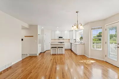 889 W Rockhill Point Cv, Taylorsville, UT 84123 - Photo 19