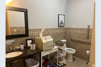 893 E 9400 S, Sandy, UT 84094 - Photo 11