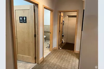 893 E 9400 S, Sandy, UT 84094 - Photo 9