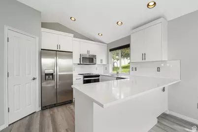 8 E 3500 S, Bountiful, UT 84010 - Photo 9