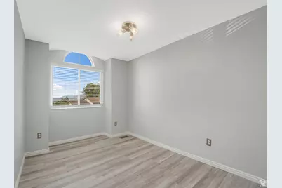 8 E 3500 S, Bountiful, UT 84010 - Photo 13