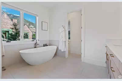 4881 S Holladay Blvd, Holladay, UT 84117 - Photo 31