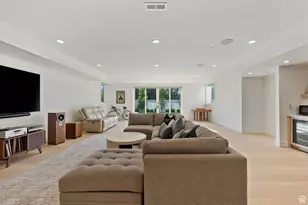 4881 S Holladay Blvd, Holladay, UT 84117 - Photo 45