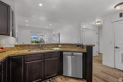 4276 S Main St #213, Murray, UT 84107 - Photo 7