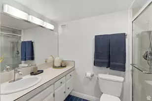 241 N Vine St E, Salt Lake City, UT 84103 - Photo 29