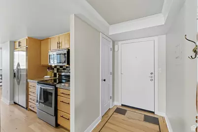 241 N Vine St E #802E, Salt Lake City, UT 84103 - Photo 25