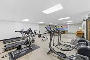 241 N Vine St E, Salt Lake City, UT 84103 - Photo 57