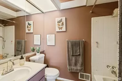 209 E 4735 N, Provo, UT 84604 - Photo 19