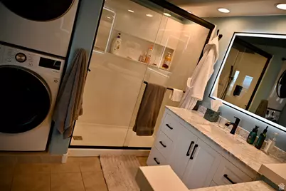 250 S Donlee Dr #J, Saint George, UT 84770 - Photo 13