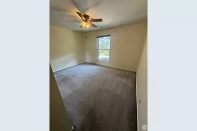 2650 E Willow Wick Dr, Sandy, UT 84093 - Photo 27