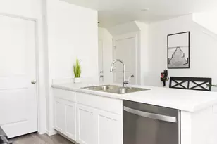 203 E Serenity Ave, Tooele, UT 84074 - Photo 15