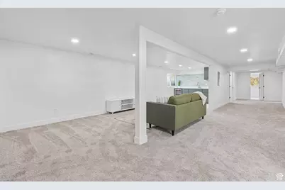 1370 E Oakmont Ln, Fruit Heights, UT 84037 - Photo 31