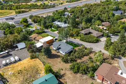 1370 E Oakmont Ln, Fruit Heights, UT 84037 - Photo 43