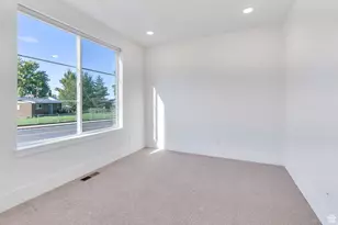 2345 E Cherry Ln, Layton, UT 84040 - Photo 17