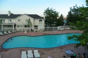 888 N Newberg Dr, Garden City, UT 84028 - Photo 23