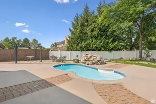 10685 N Jerling Dr, Highland, UT 84003 - Photo 43