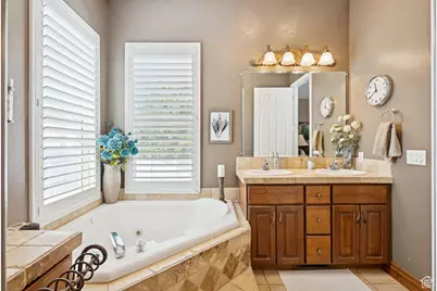 10685 N Jerling Dr, Highland, UT 84003 - Photo 19