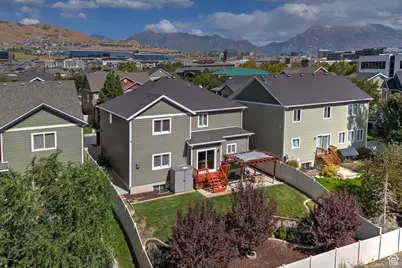 3477 N Bear Hollow Way, Lehi, UT 84043 - Photo 3
