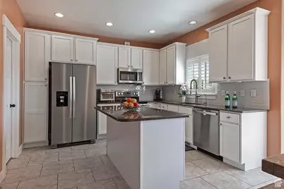 3477 N Bear Hollow Way, Lehi, UT 84043 - Photo 9