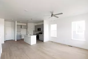 1447 W Skyline Dr, Saratoga Springs, UT 84045 - Photo 3