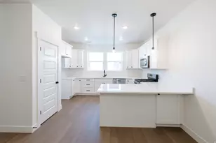 1443 W Skyline Dr, Saratoga Springs, UT 84045 - Photo 3