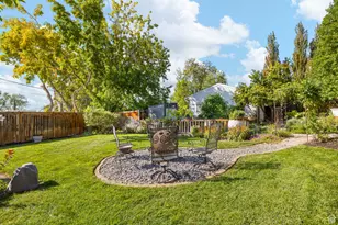 377 N Center St W, Salt Lake City, UT 84103 - Photo 33