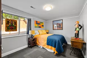 377 N Center St W, Salt Lake City, UT 84103 - Photo 23