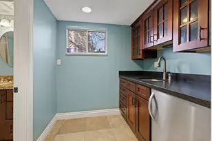 377 N Center St W, Salt Lake City, UT 84103 - Photo 33