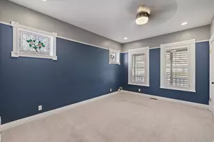 377 N Center St W, Salt Lake City, UT 84103 - Photo 15